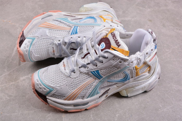 RUNNER SNEAKER RS099