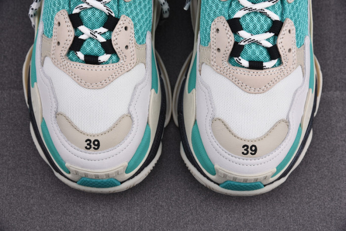 TRIPLES TRAINER SNEAKERS 2000125