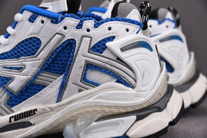 RUNNER SNEAKER RS026