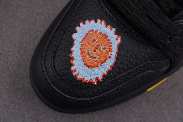 LV SNEAKER LV-000142