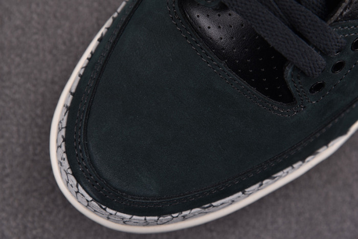 Jordan 3 Retro Off Noir (Women