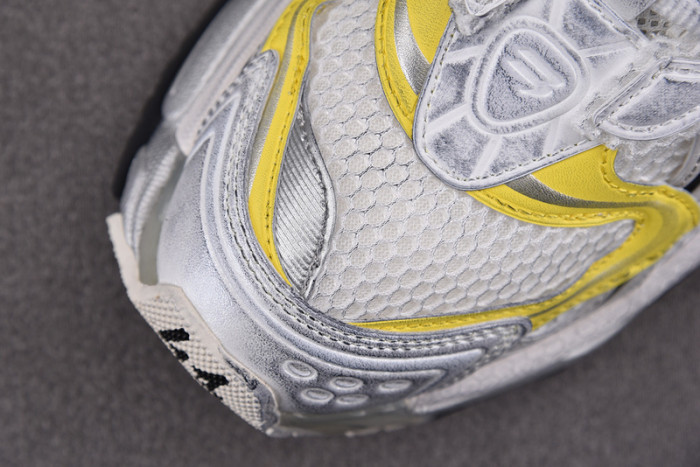 RUNNER SNEAKER RS062