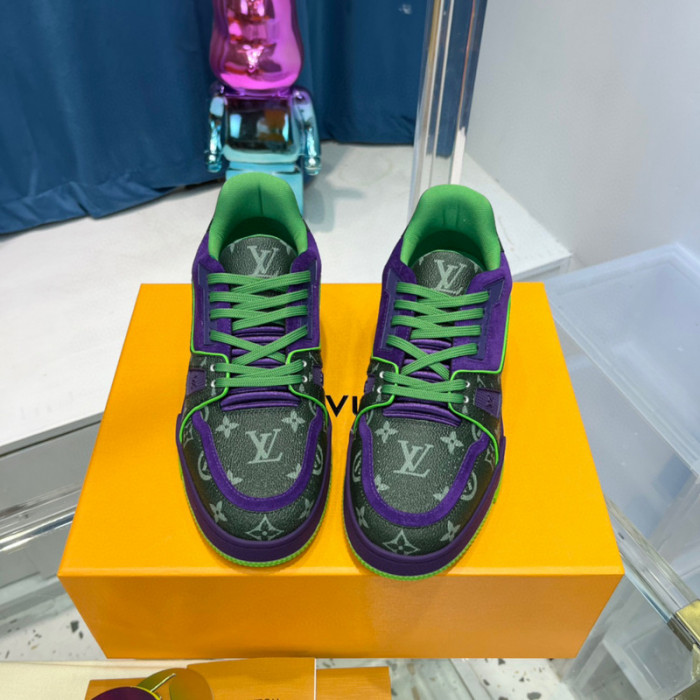 LV SNEAKER LV-000351