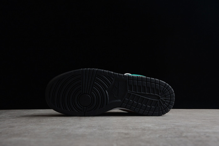 Nike Dunk Low Safari Mix (W) DN3866-100