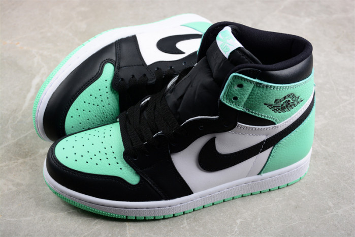 Air Jordan 1 Retro High OG “Green Glow” DZ5485-130