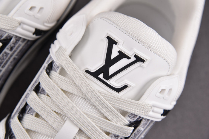 LV SNEAKER LV-000099