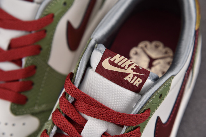 Jordan 1 Retro Low OG Year of the Dragon (2024) FN3727-100