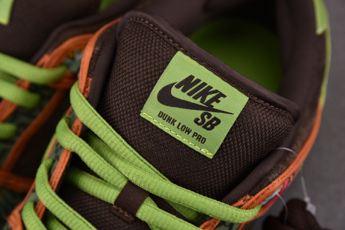 Nike SB Dunk Low De La Soul (2015) 789841-332