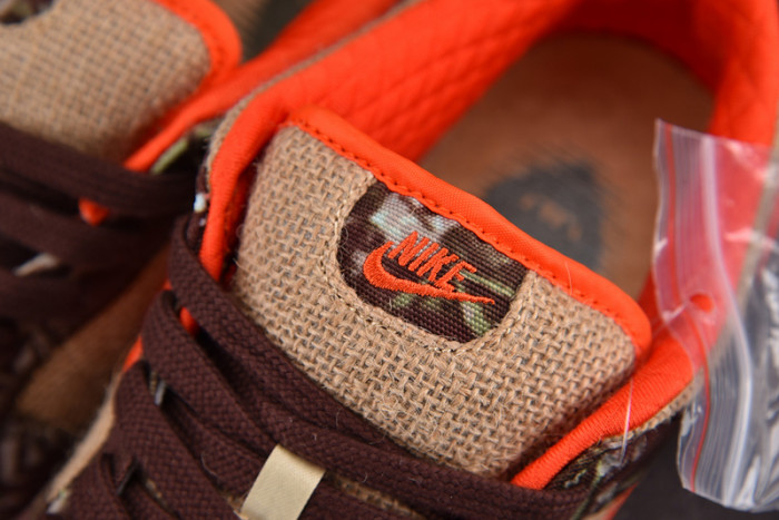 Nike SB Dunk Low Reese Forbes Hunter 304292-281