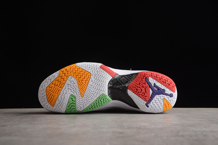 AIR JORDAN 37 HARE DD6958-160