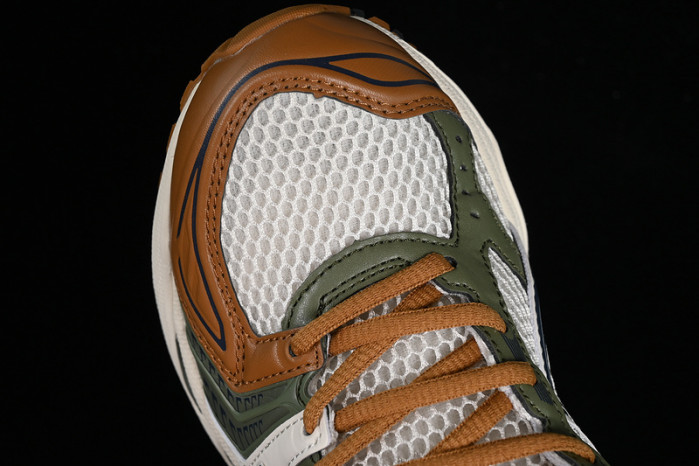 As*ic*s gel-kayano 14 1201a019-250