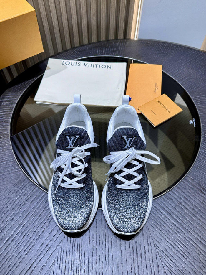 LV SNEAKER LV-000614