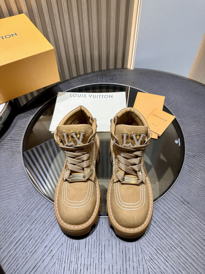 LV BOOTS L000025