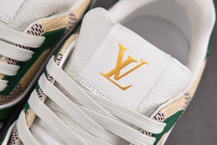 LV TRAINER SNEAKER LV-000591