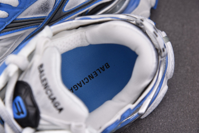 RUNNER SNEAKER RS025