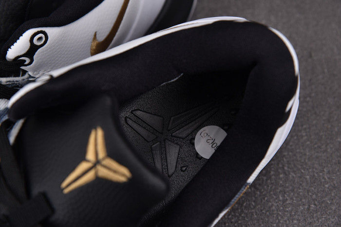 NIKE KOBE 8 PROTRO "MAMBACITA"