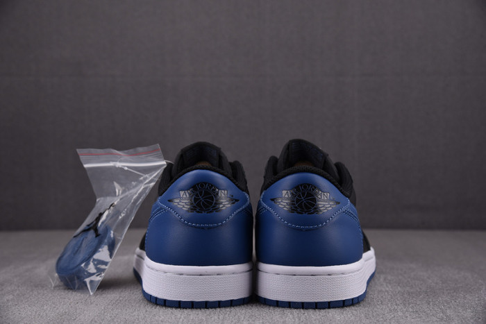 Jordan 1 Retro Low OG Mystic Navy (Women