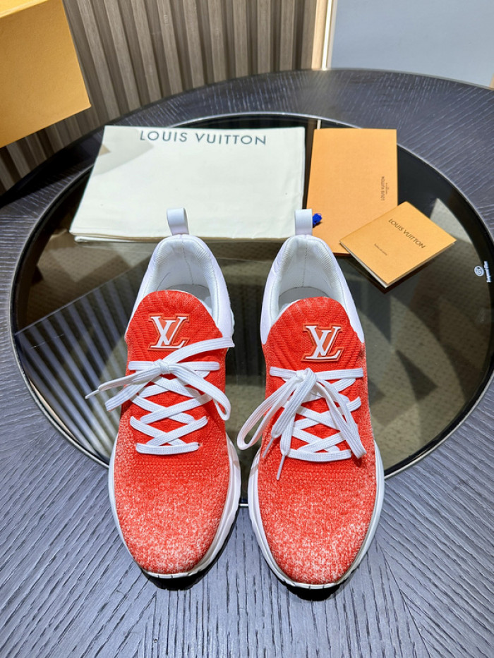 LV SNEAKER LV-000611