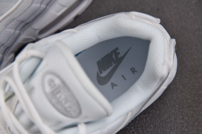 NIKE AIR MAX 95 