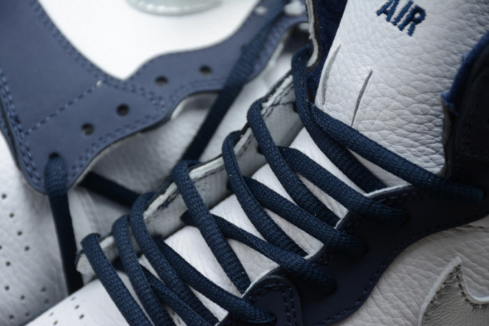 Air Jordan 1 Retro High Midnight Navy DC1788-100