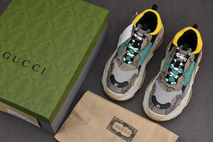 TRIPLES TRAINER SNEAKERS 2000040