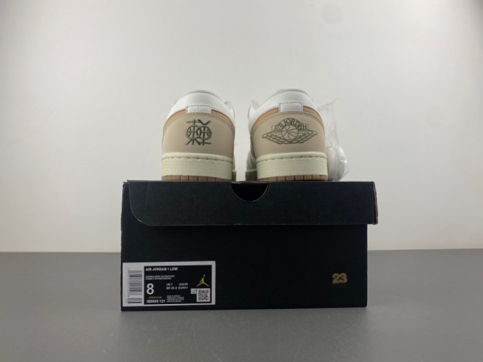 Air Jordan 1 Low 