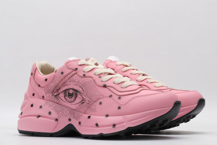 G*u*i* trainer sneaker15