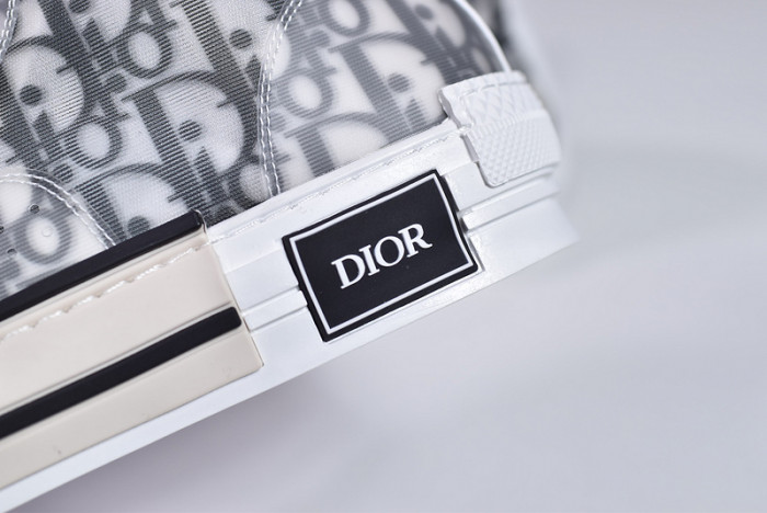 B23 Oblique High Top Sneakers white T004801-1069