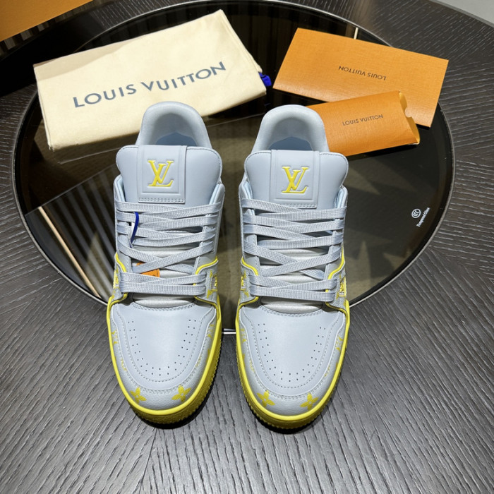 LV TRAINER SNEAKER