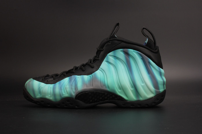 Nike Air Foamposite One “Northern Lights” Black/Green mens 840559-001