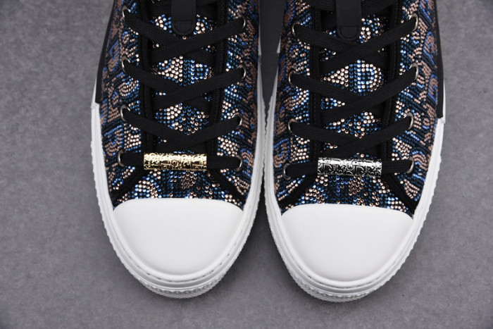 B23 Oblique High Top Sneakers T00480H052